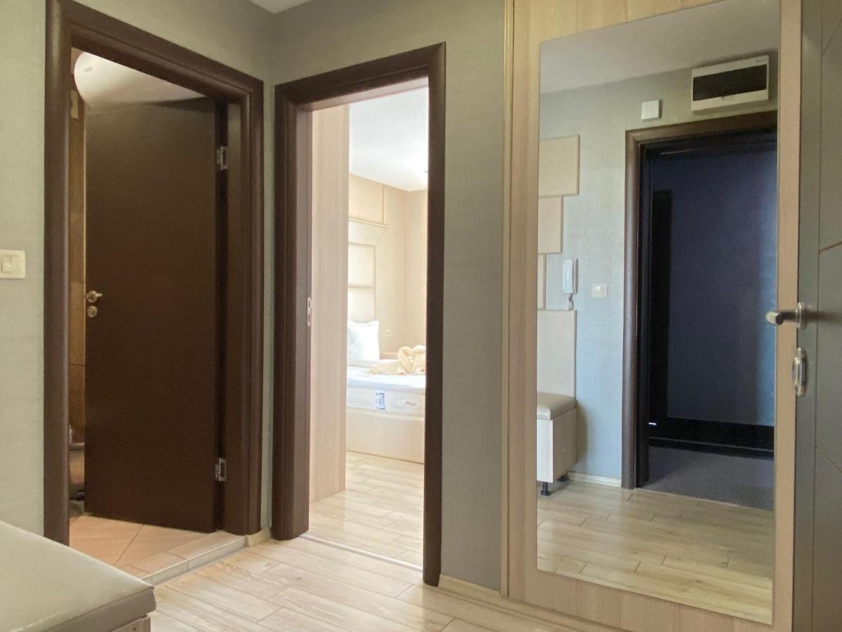 Paradiso 'В' 102 Private Sea View Apartment Nesebar Esterno foto