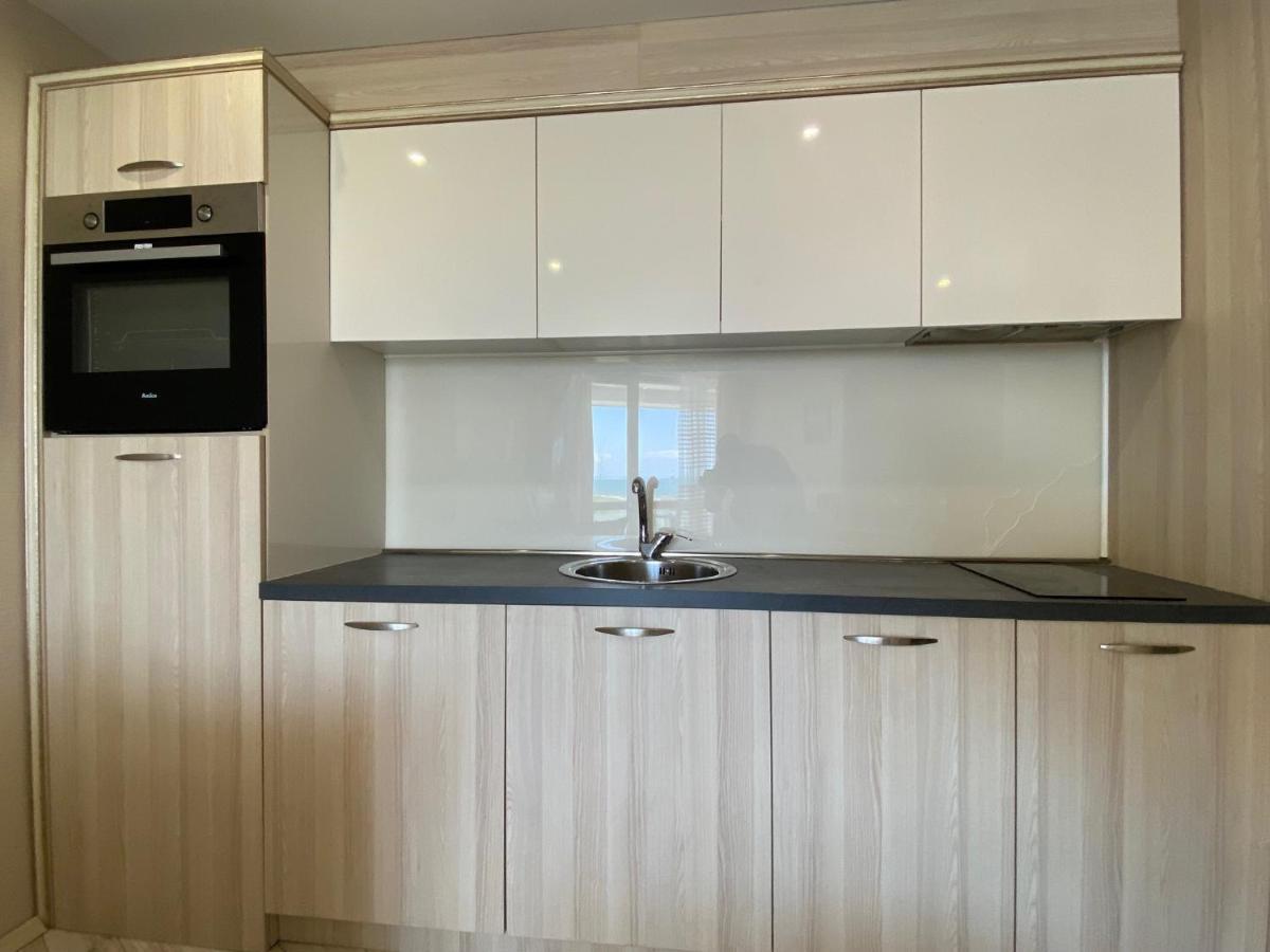 Paradiso 'В' 102 Private Sea View Apartment Nesebar Esterno foto