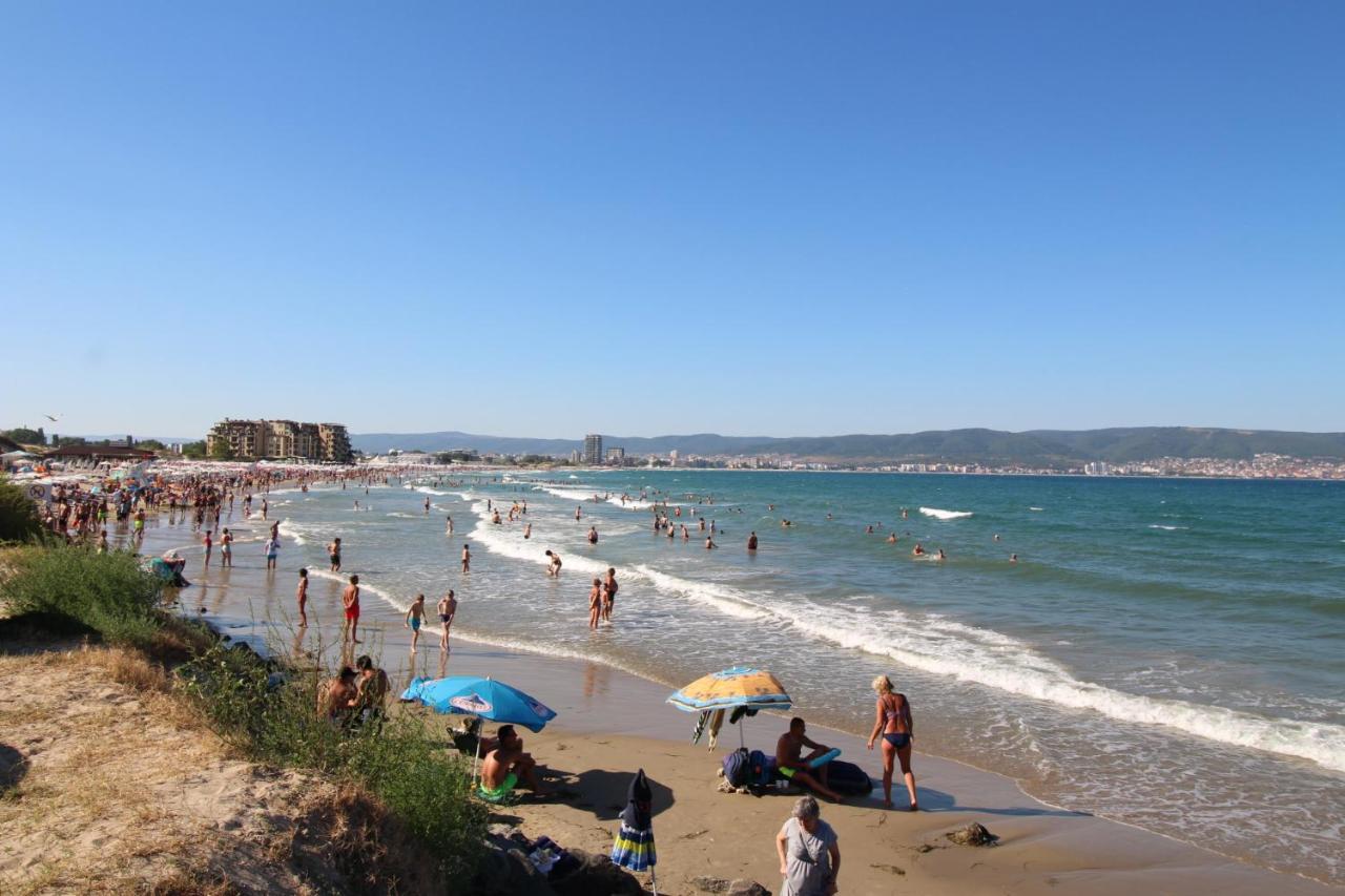 Paradiso 'В' 102 Private Sea View Apartment Nesebar Esterno foto