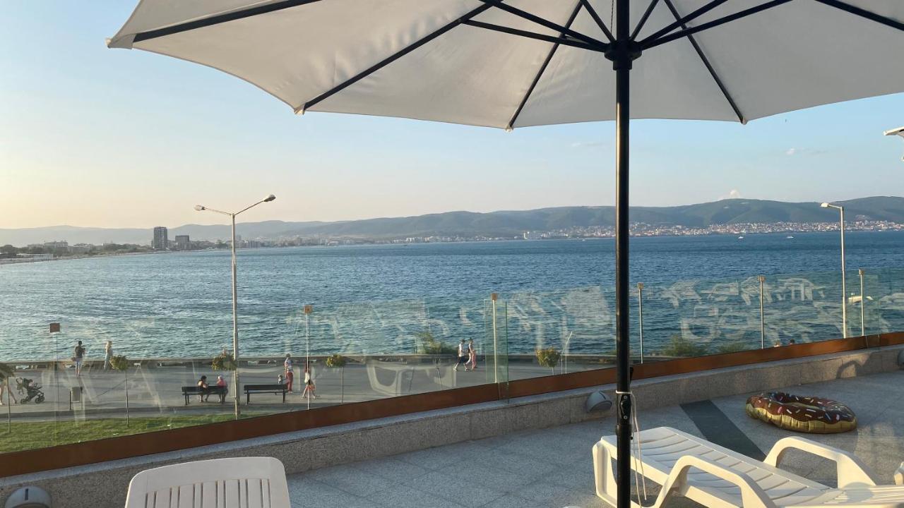 Paradiso 'В' 102 Private Sea View Apartment Nesebar Esterno foto